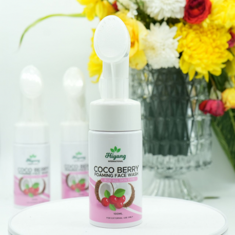 HIYANG Coco Berry Foaming Face Wash