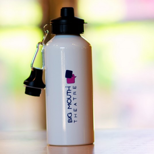 600ml Water Bottle (includes 2 style lids)