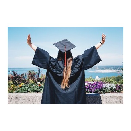 5 Reasons to Have Professional Senior Portraits Taken