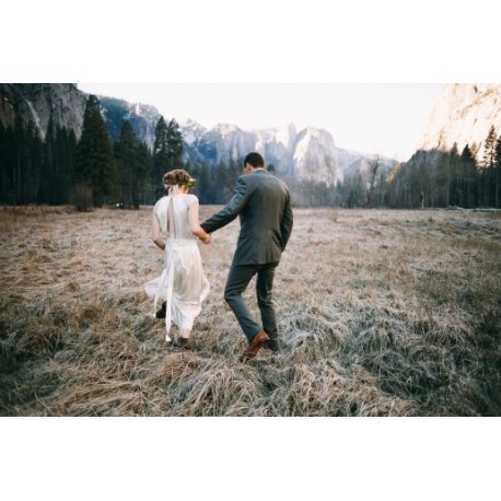 7 Tips for Adding Adventure to Your Wedding Day