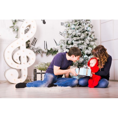 Fun Ideas for Holiday Card Photos
