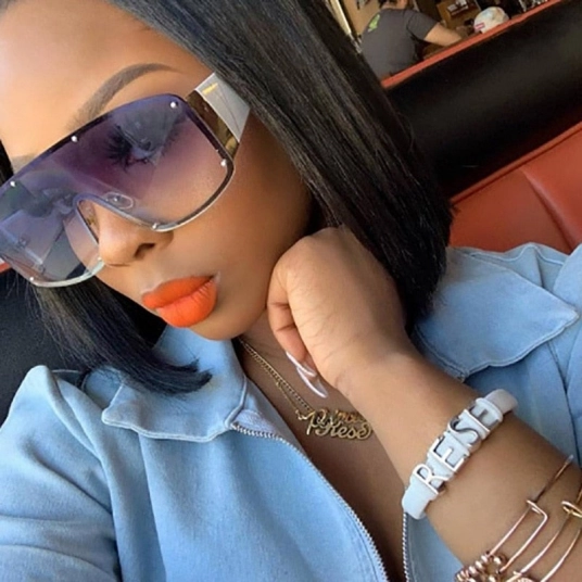 Fashion Rimless Oversized OnePiece Sunglasses Square Women Brand Designer Rivet Goggle Men Sun Glasses Vintage Big Shades UV400