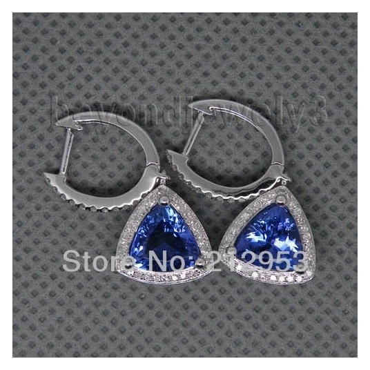 New Vintage Trillion 8mm 14Kt White Gold  Natural AAA Tanzanite Stunning Earrings WE008