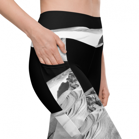 Leggings with pockets