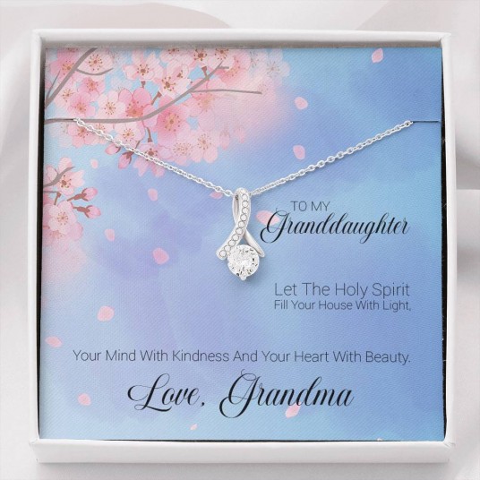 Love, Grandma-Cross Necklace Message Card