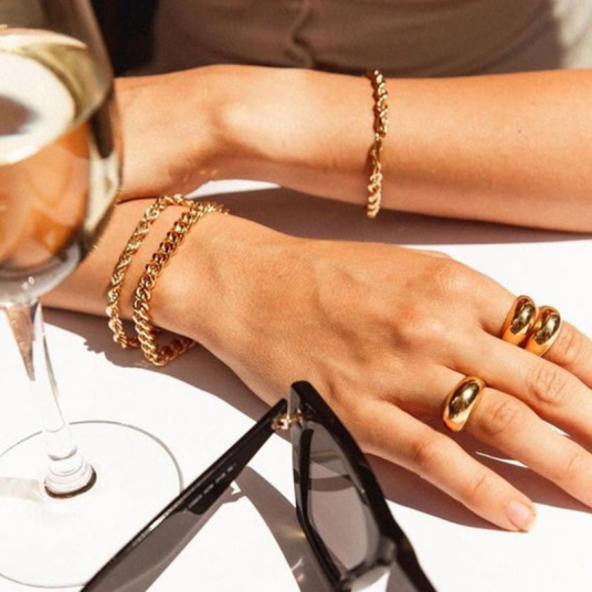 twisted armband
