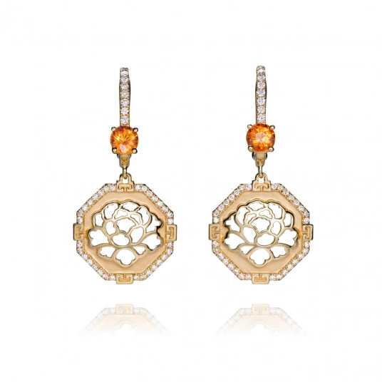 The Tang Elegance Earrings - 18kt Yellow Gold with Spessartite Garnet