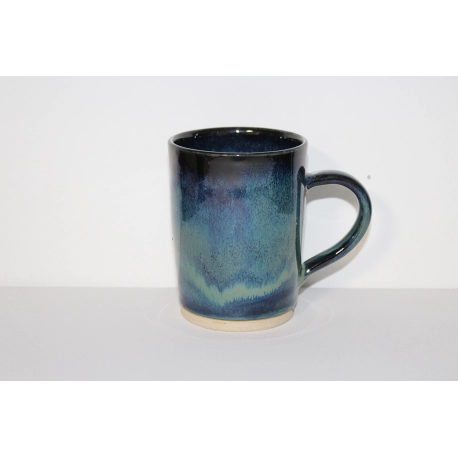 Green wave / ocean mugs