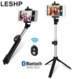 Wireless BT 4.0 Selfie Stick Remote Shutter Tripod Holder for Smartphones