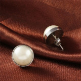 Wholesale Stainless Steel Pearl Earrings Great Gifts For Girls Small Stud Earrings