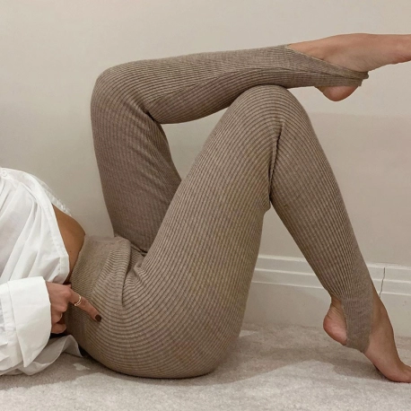 2021 Trendy sportswear women's slim yoga long leggings high stretch elastic sports knit gym pants