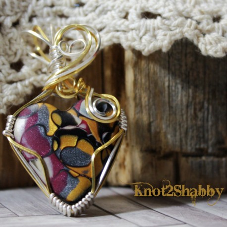 C21 Queen of Hearts - Wire Wrapped Polymer Clay Heart Pendant