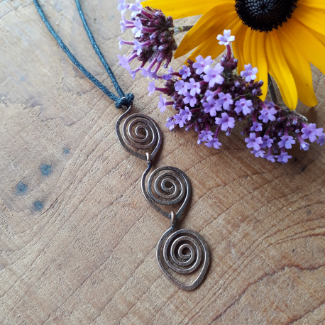 Copper Triple Leaf Spiral Pendant