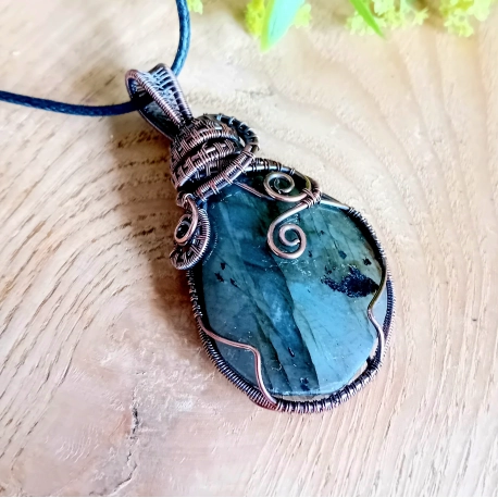 Labradorite Stone Copper Wire Wrap Pendant