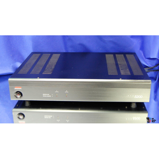 ADCOM GFA5200