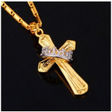 With Platinumplated Crown  U7 Jewelry 18K Gold Plated Cross Pendant Necklace