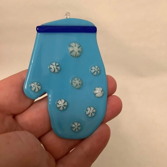 Mitten - Snowflakes
