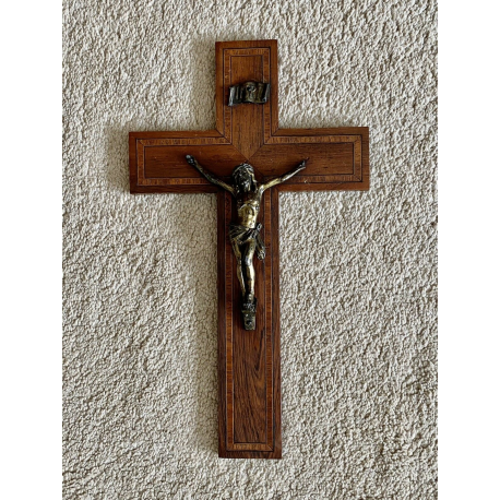 Crucifix Wooden Jesus Easter Vintage
