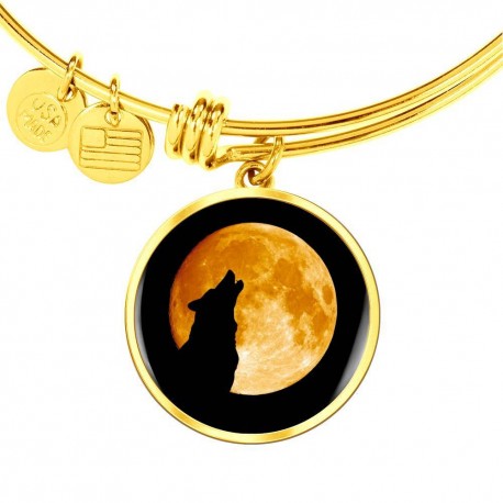 Gold Circle Pendant Bangle - Fearless Wolf