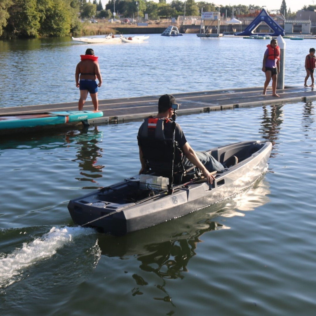 Electric Kayaks - Wavez Water Sports